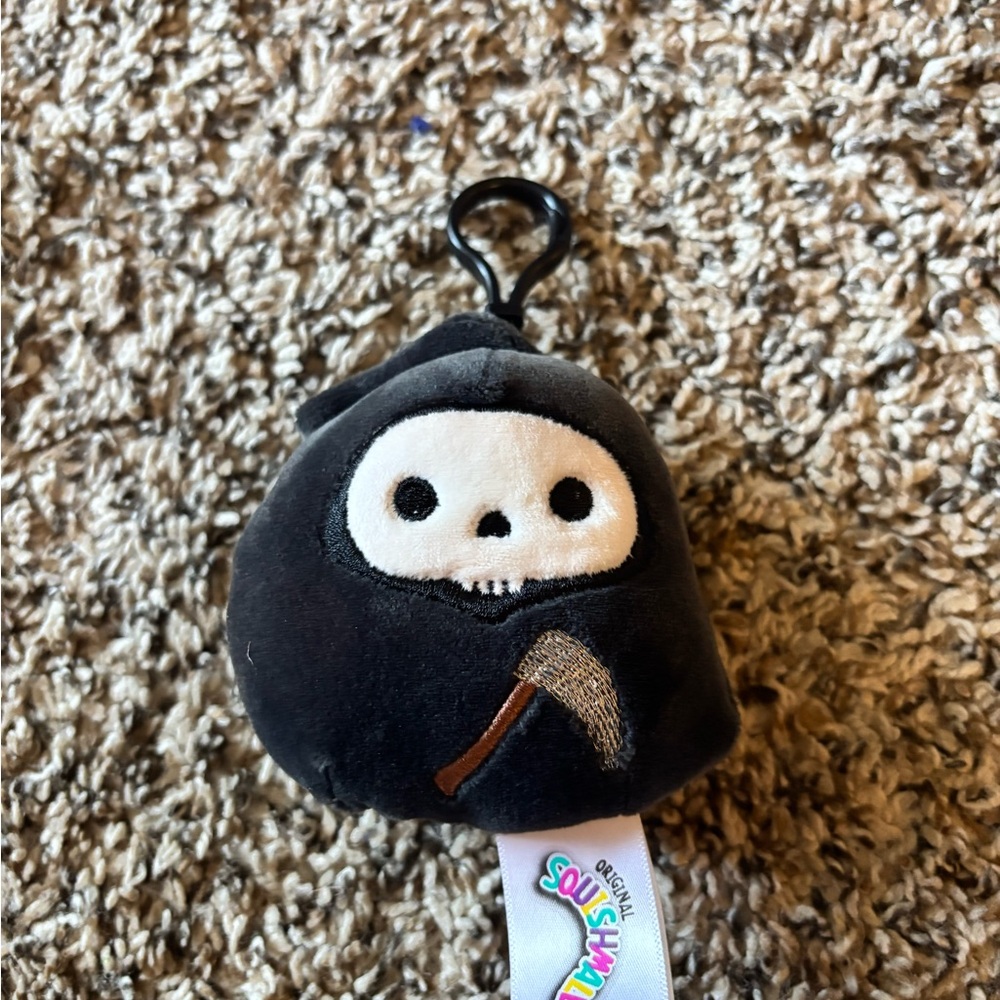 OG Otto Clip Squishmallow